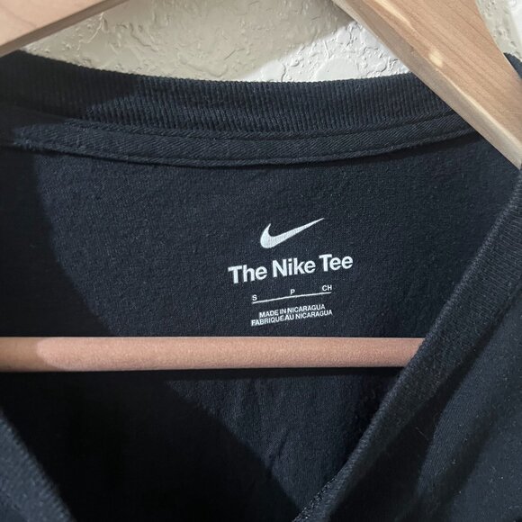 Nike Sacramento Kings Feel the Roar Black T-Shirt Size Small EUC The Nike Tee S - Picture 3 of 3